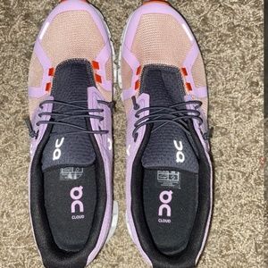 On Cloud 5 Push, Fiji/Rose